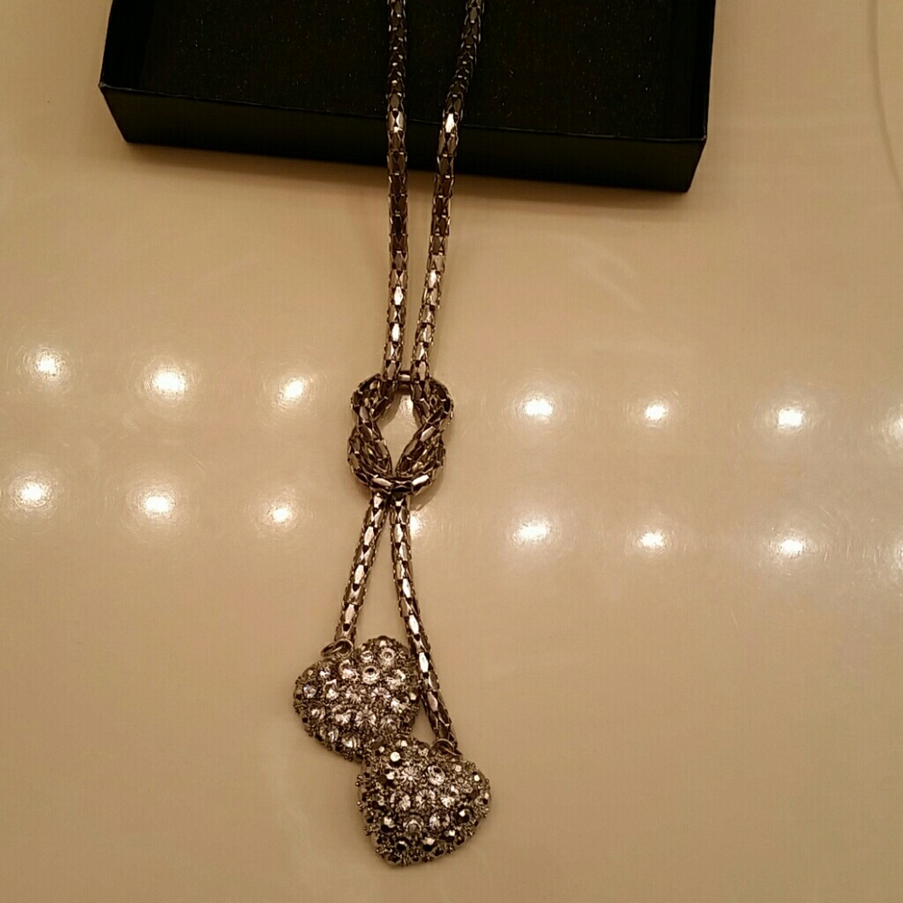 Necklace - Picture 2 of 3